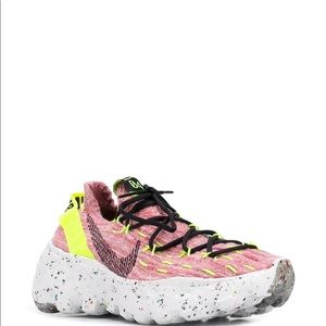 Nike Spaces Hippie Sneakers
